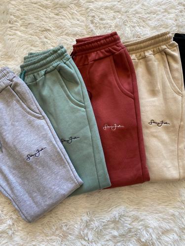Jogger Frizado Bordados - Miniatura 2