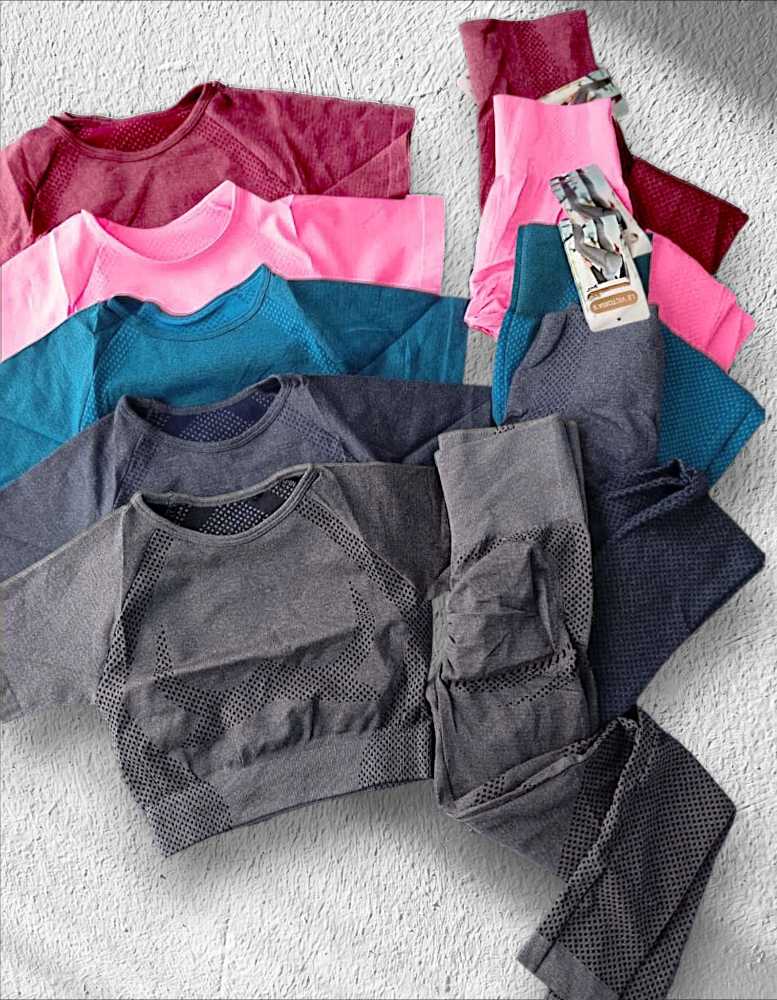 Conjunto Remera Calza Push Up - Imagen 2