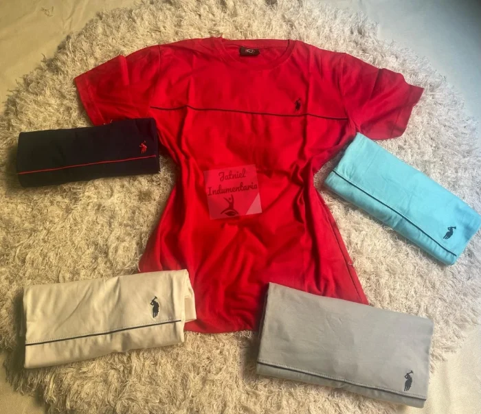 Polo Aliniada