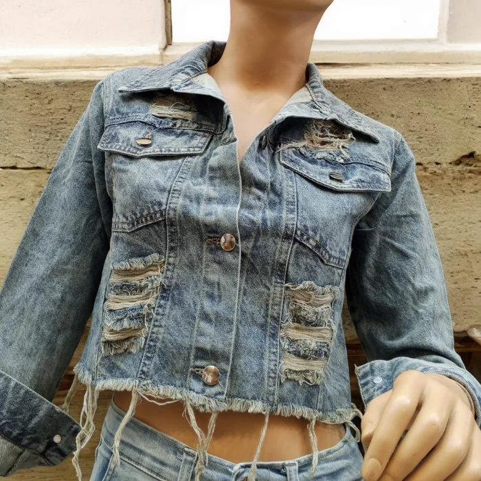 Campera Corta Óxido con Roturas Rígida