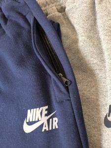 Pantalón Nike Frisado con Cierre - Miniatura 2