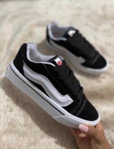 Vans Knu