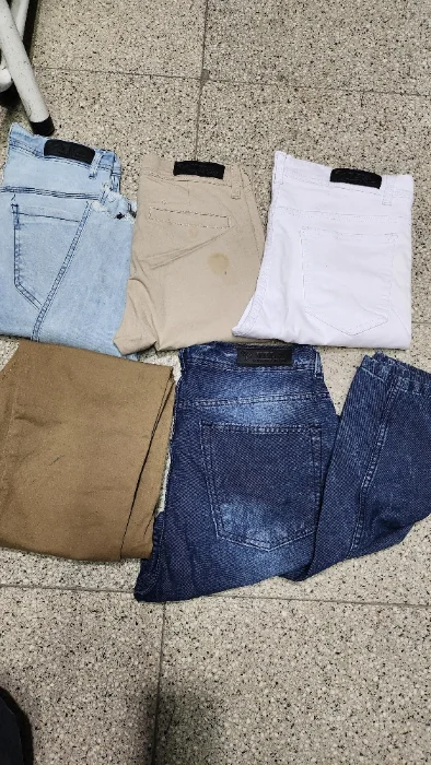 Gran Oferta de Pantalones con Mínimas Fallas