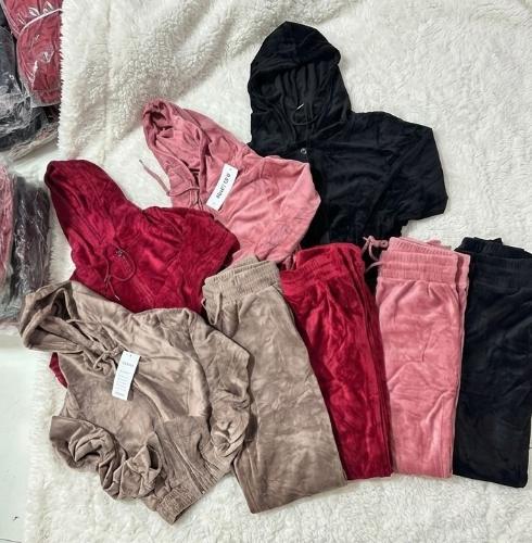 Conjunto Dama Plush Bifaz