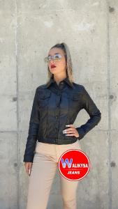 Campera Campera Campera Campera Campera Campera Engomada Engomada Engomada Engomada - Miniatura 2