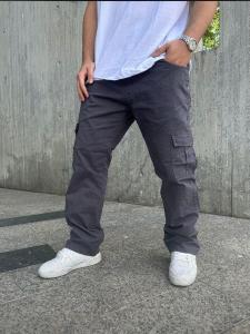Pantalón Cargo Recto