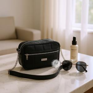 Cartera Mini Bandolera con Cadena Mide 21cm ×14cm × 7cm Aprox, Marroquinería - Miniatura 3