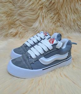 Vans Knu