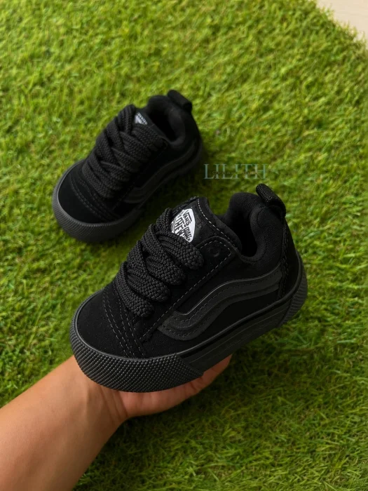 Vans Knu