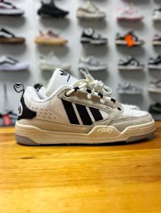 Adidas 2000