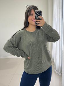 Sweters con Botones en el Hombro