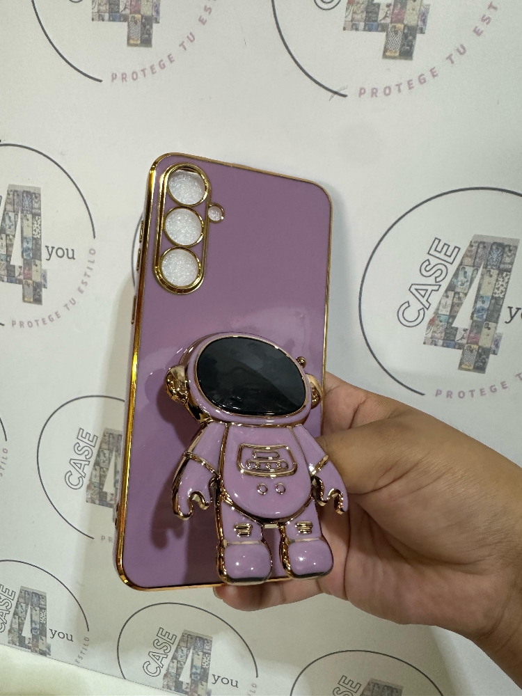 Case Astronauta - Imagen 2