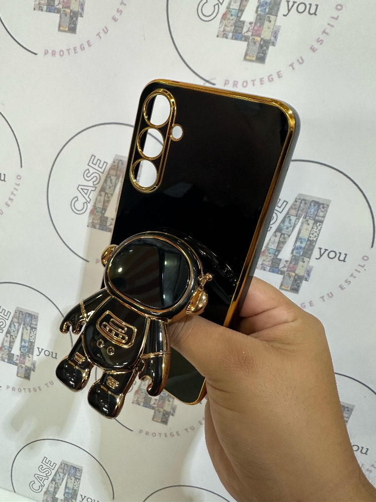 Case Astronauta - Imagen 3