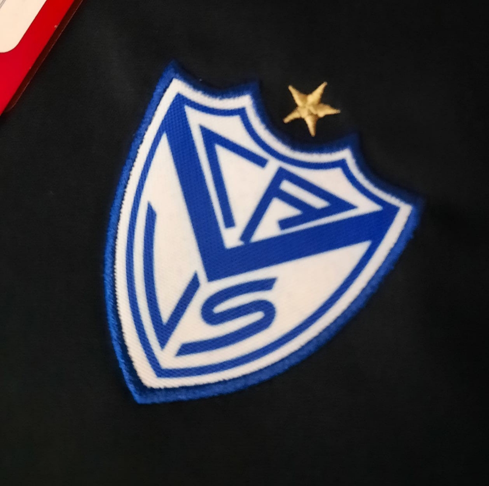 Conjuntos Vélez 2025 - Imagen 3