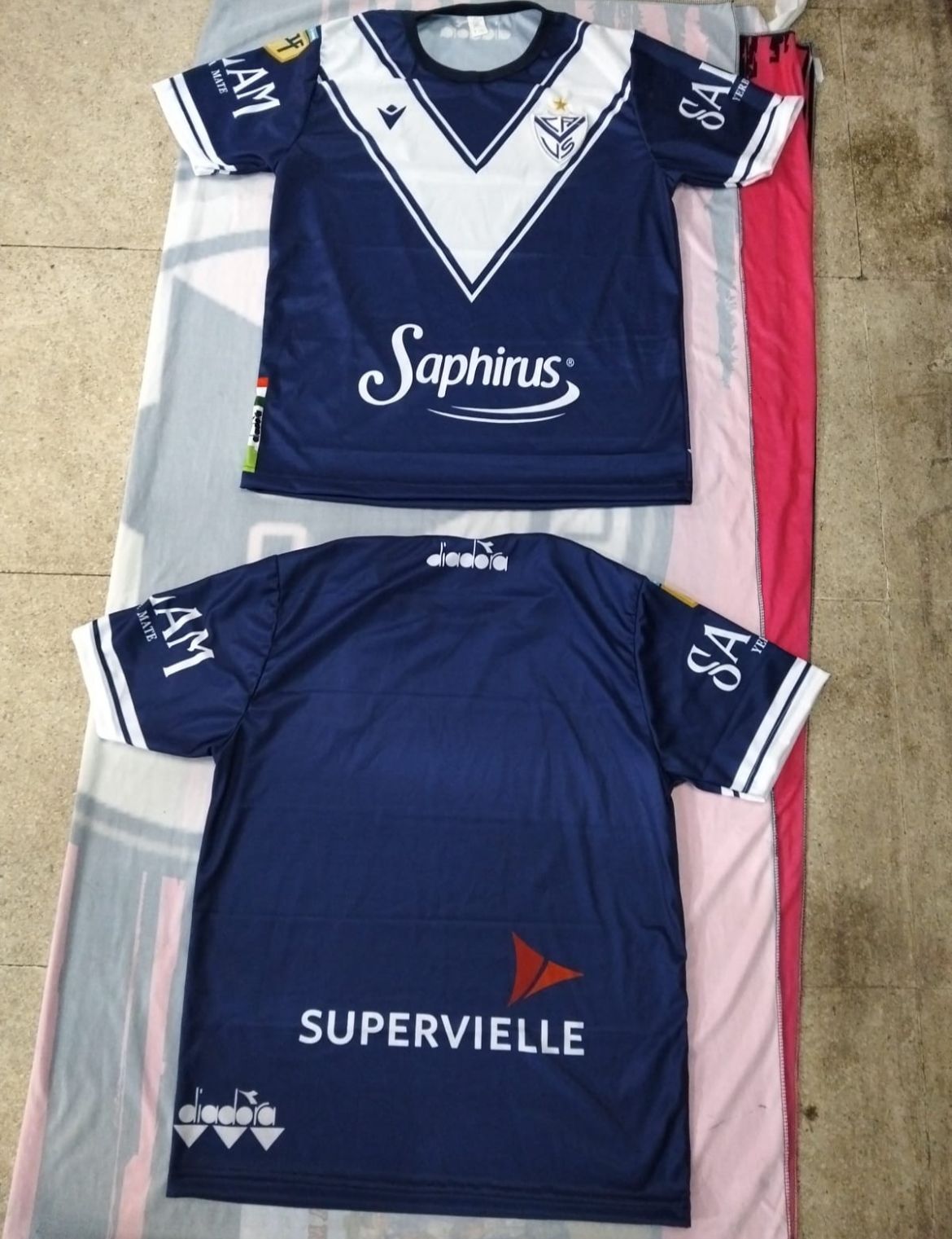 Camiseta Vélez Nueva - f77222b9-bdf8-44c8-a9a6-3aaa2264ed93.jpeg