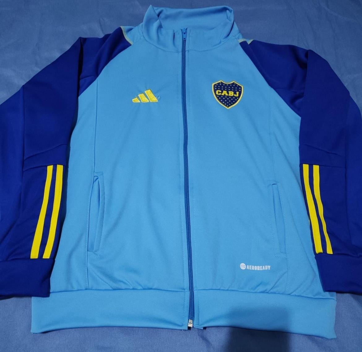 Campera de Boca - af8cd838-18ed-449c-95a6-bd57a05999f6.jpeg