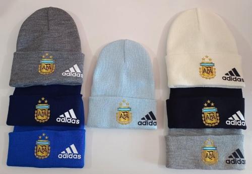 Gorros Rocky Equipos de Futbol - Miniatura 2