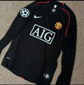 Camiseta Retro Manchester United Negra