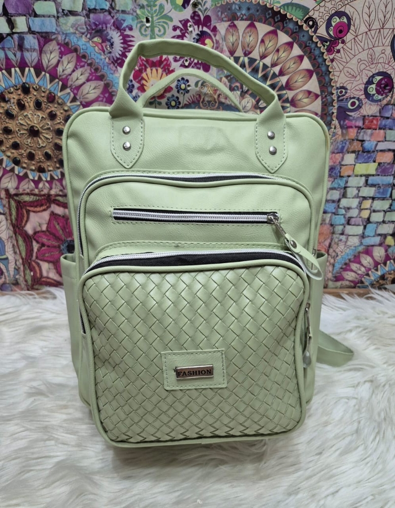 Ingreso Bolso Mochila Universitaria de Cuero Ecologico Muy Buena Calidad - Imagen 2