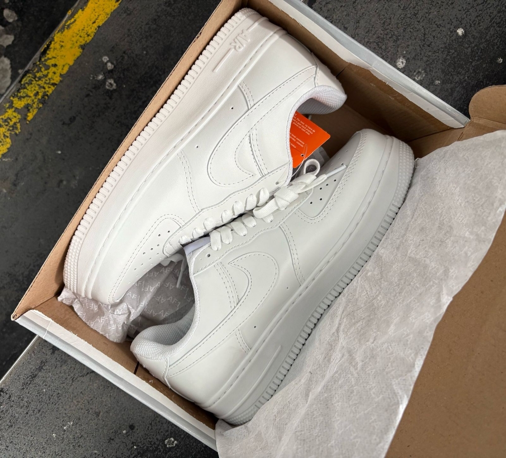 Air Force 1 Low - Imagen 3