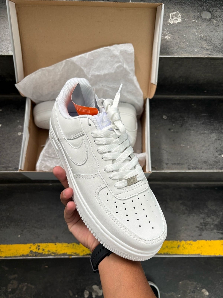 Air Force 1 Low - Imagen 5