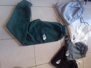 Jogging de Hombre Fresado - Miniatura 3