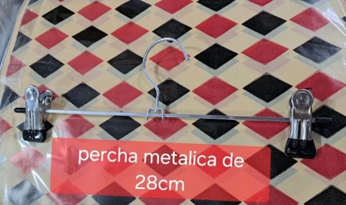 Percha de Metal Cromado 28cm X 10und
