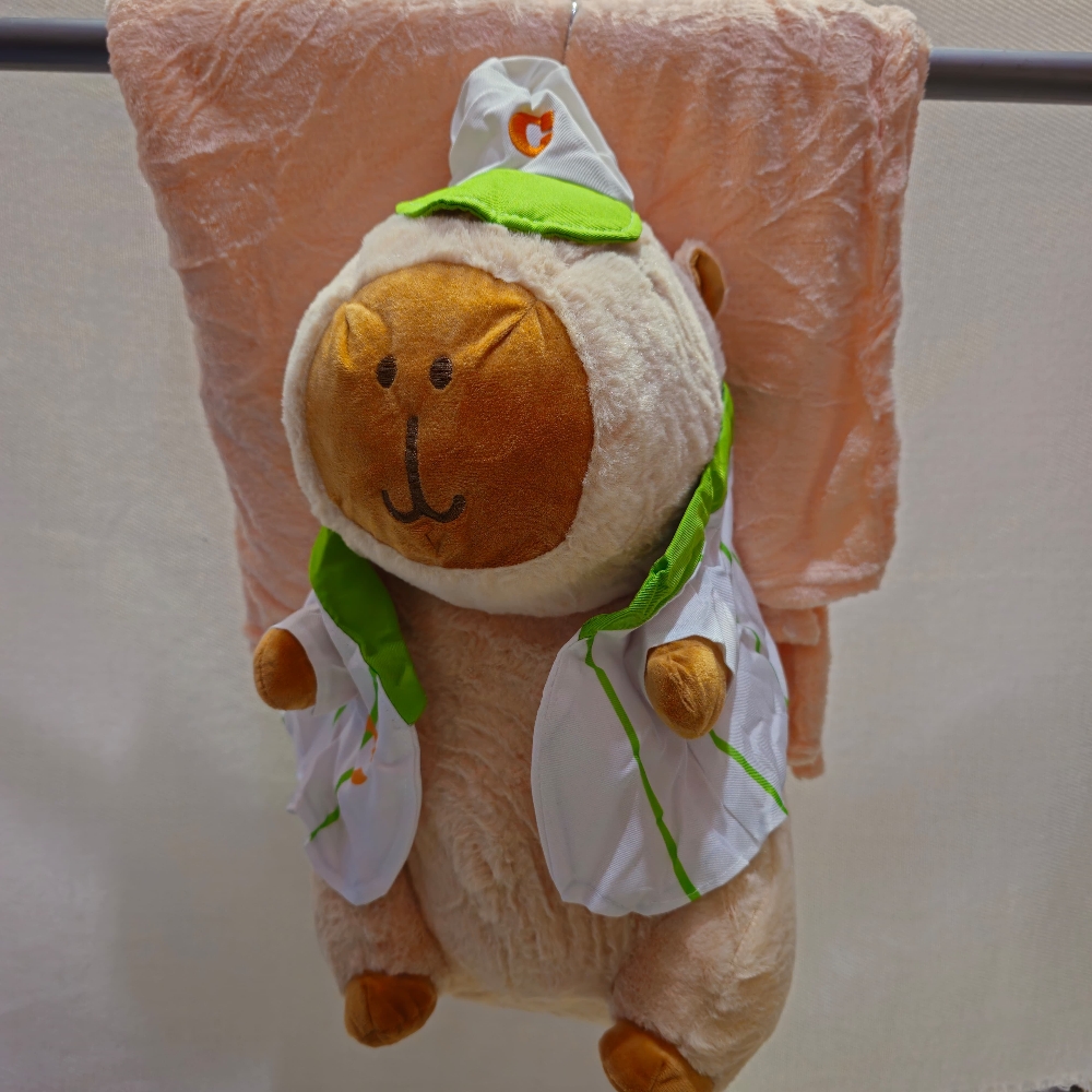 Peluches Capi Bara con Manta - Imagen 4