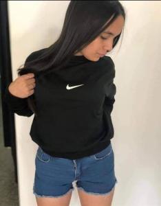 Buzos Nike Doble Pipa