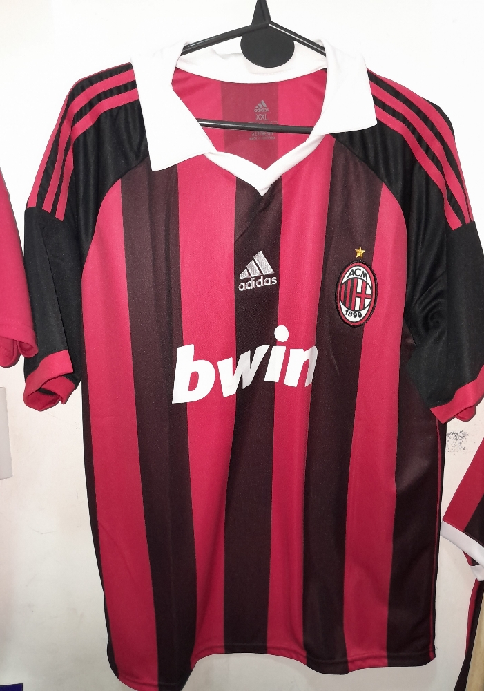 Camiseta - Imagen 2