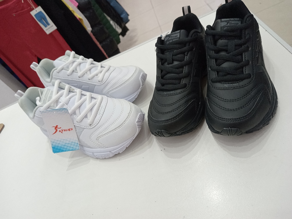 Zapatillas Unisex de Niños - Imagen 2
