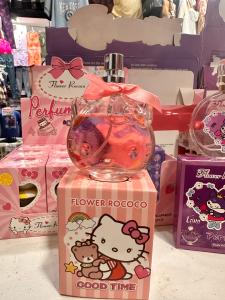 Perfumes de Niñas  de Vidrio y Platico  con Atomizador  en Caja - Miniatura 6
