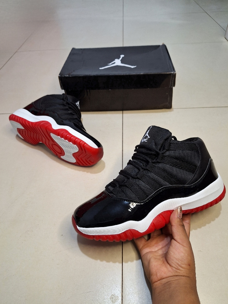 Jordan Retro 11 Importadas - Imagen 2