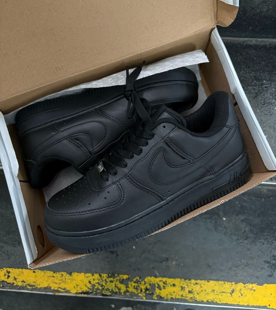 Air Forcé 1 Black - Imagen 3