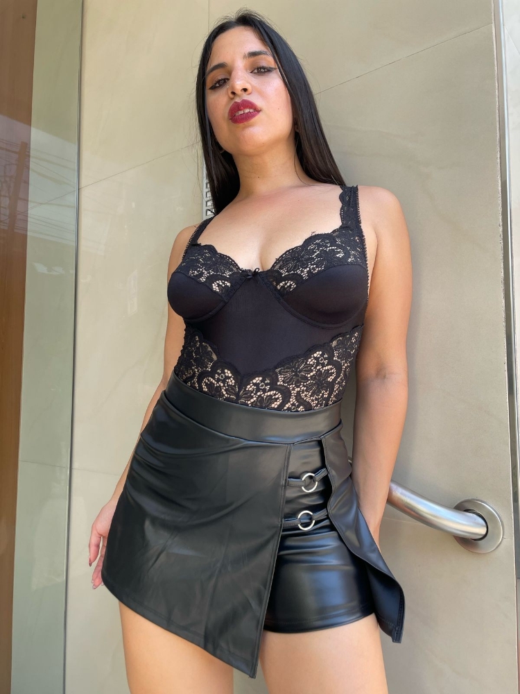Short Pollera Cuerina - Imagen 4