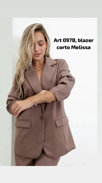 097b, Blazer Corto Forrado Melissa