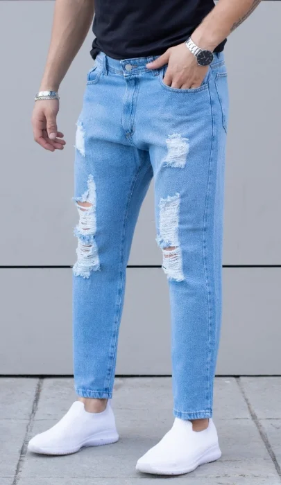 Jean Mom con Rotura