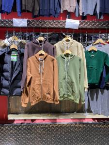 Campera Corte Regular Frizado Invierno
