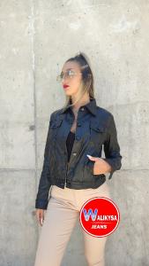 Campera Campera Campera Engomada Engomada Engomada Engomada Engomada - Miniatura 3