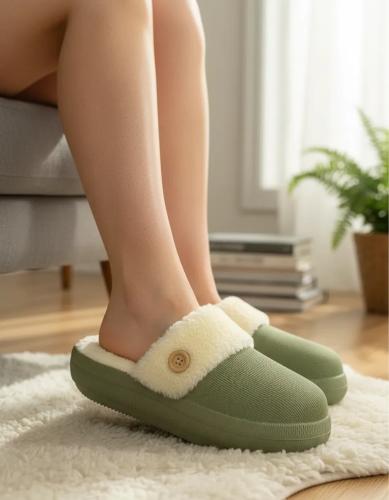 Pantufla Harenna Original de Dama Liviana con Corderito Art.204 (35/36 al 36/40) - Miniatura 4