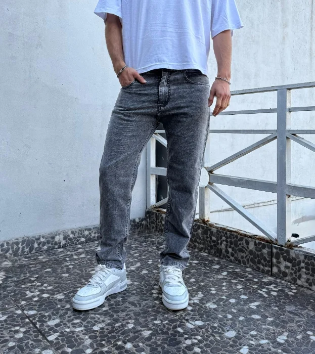 Pantalon Mom Rigido Gris Nevado