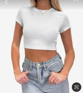 Top,   Cuello Redondo  O,media Polera  de Modal Soft