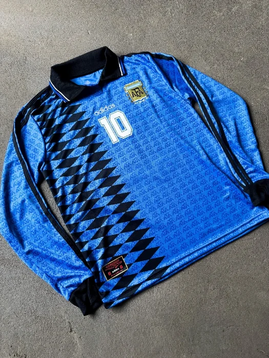 Camiseta Retro Premium