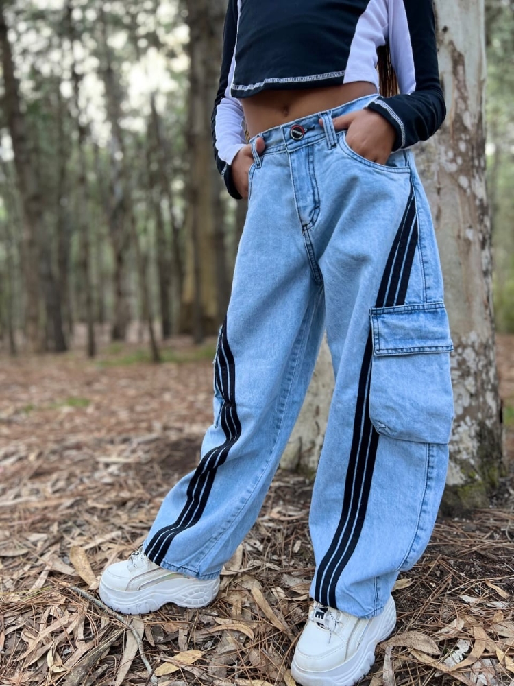 Baggi Unisex C/líneas Negras Celeste Liquidación Asta - Imagen 3