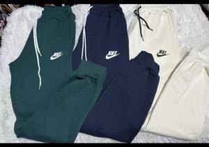 Babuchas Nike Frizados - Miniatura 3
