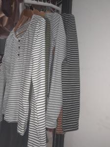 Remera Boton - Miniatura 2