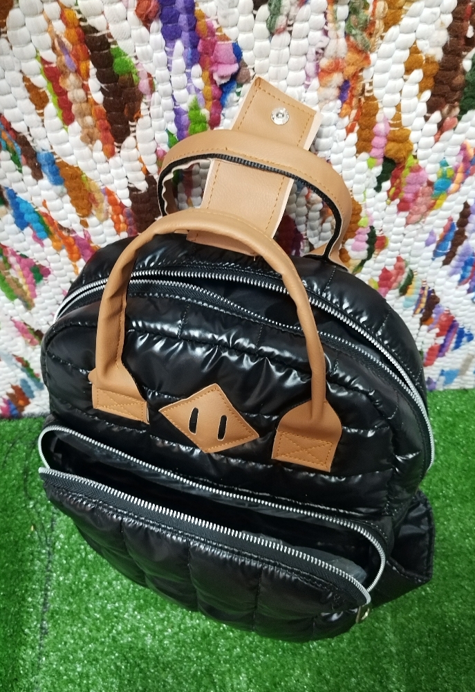 Mochilas Puffer Impermeables de Excelente Calidad - Imagen 2