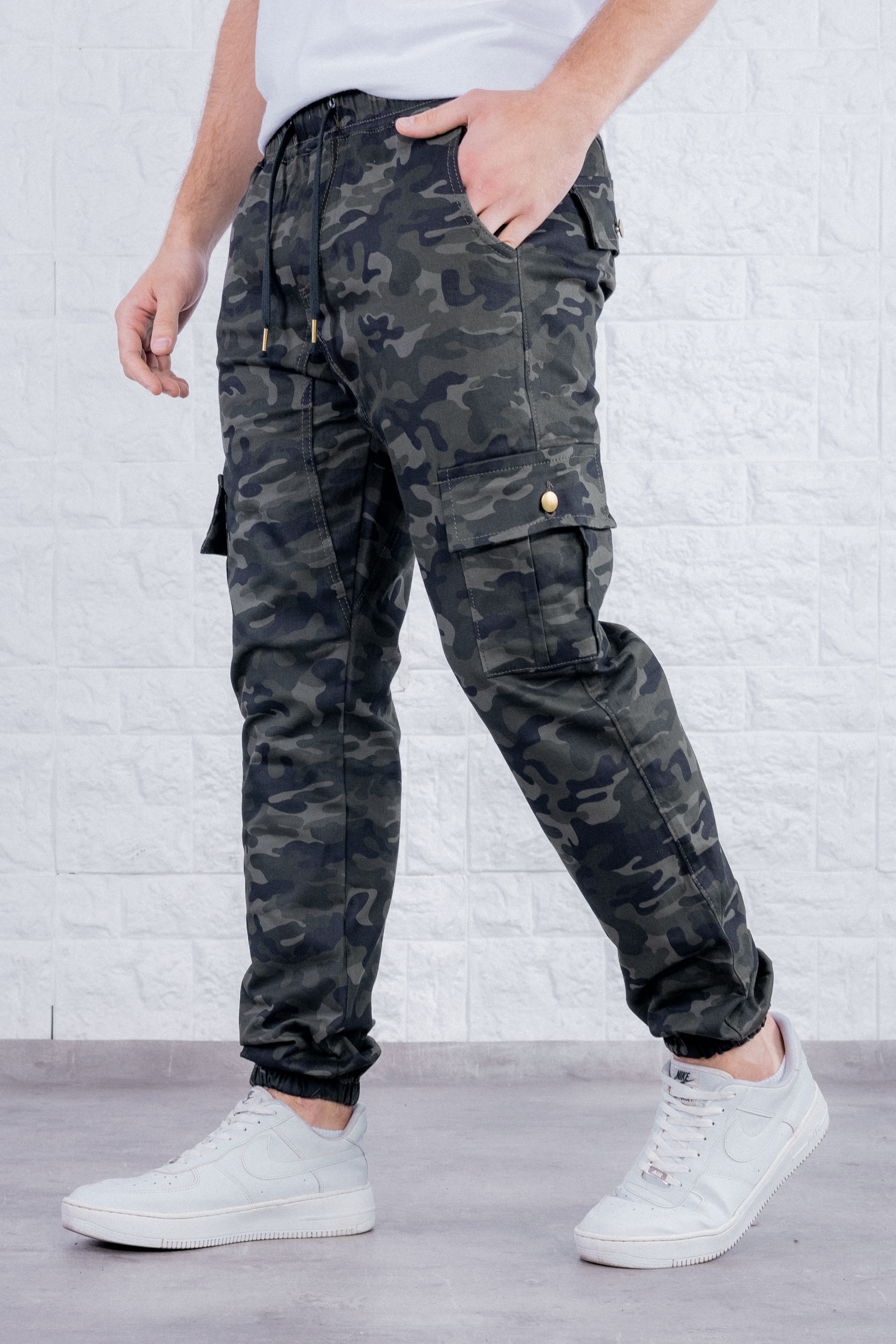 Jogger Cargo Camuflado Militar - VS240143.jpg