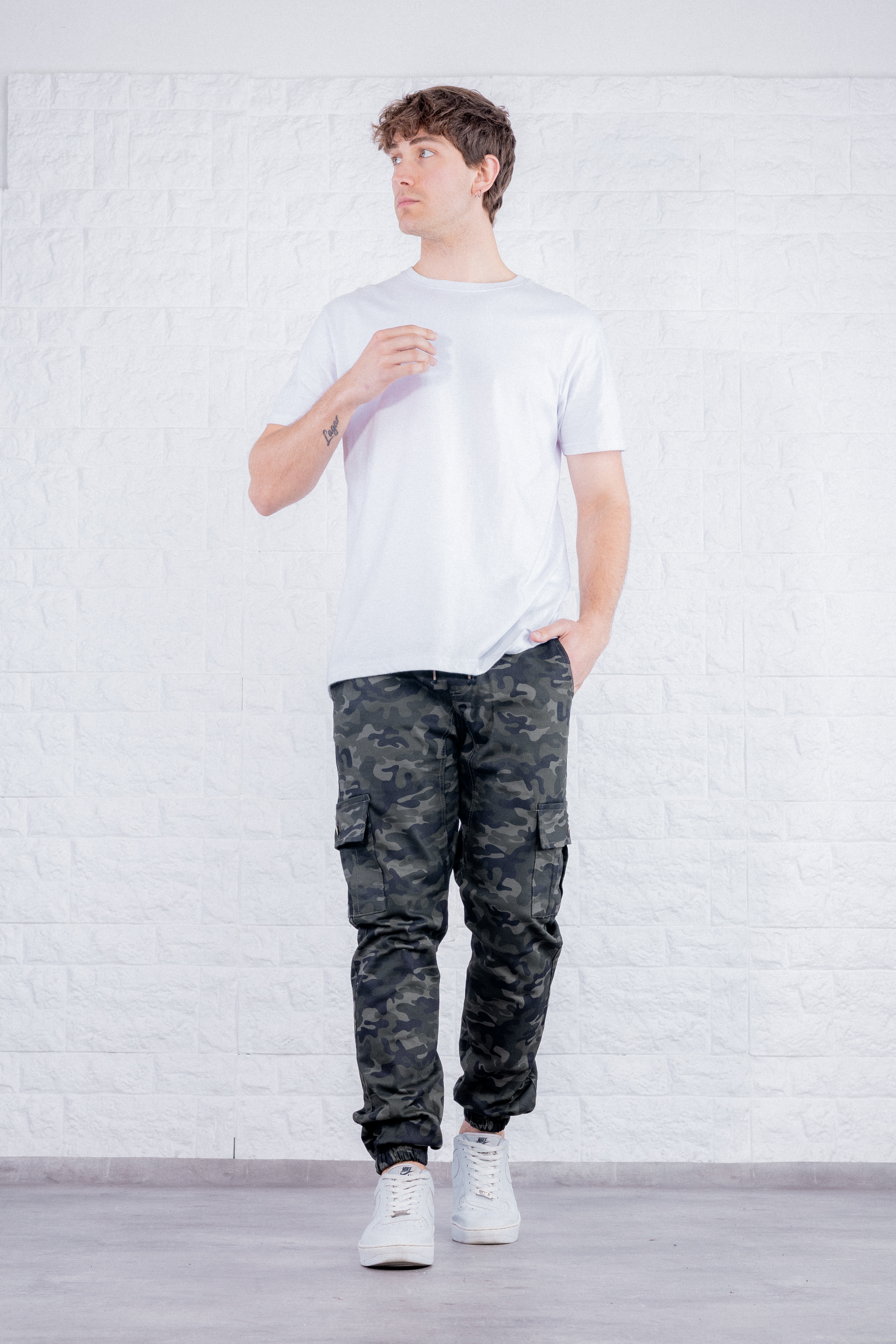 Jogger Cargo Camuflado Militar - VS240139.jpg