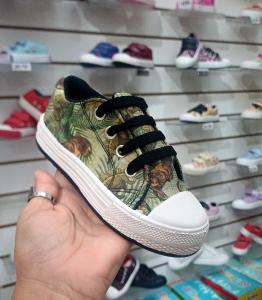 Zapatillas Lona con Diseño en Verde